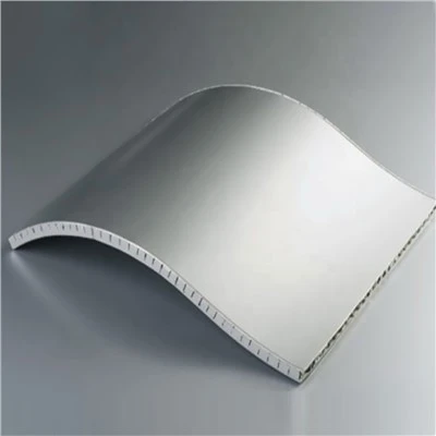 Böjda aluminium honeycomb paneler